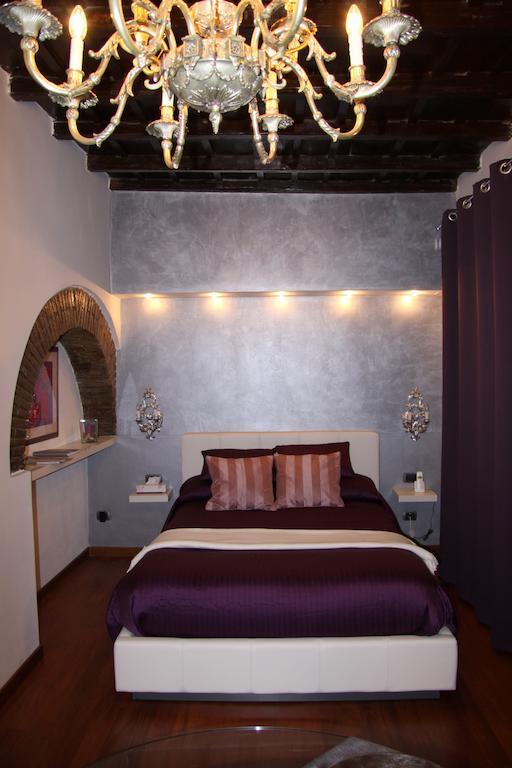 Domus31 - Luxury House In Trastevere روما الغرفة الصورة