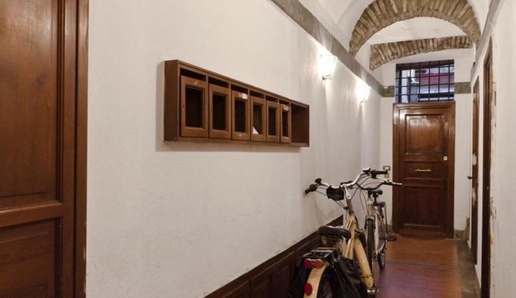 Domus31 - Luxury House In Trastevere روما المظهر الخارجي الصورة