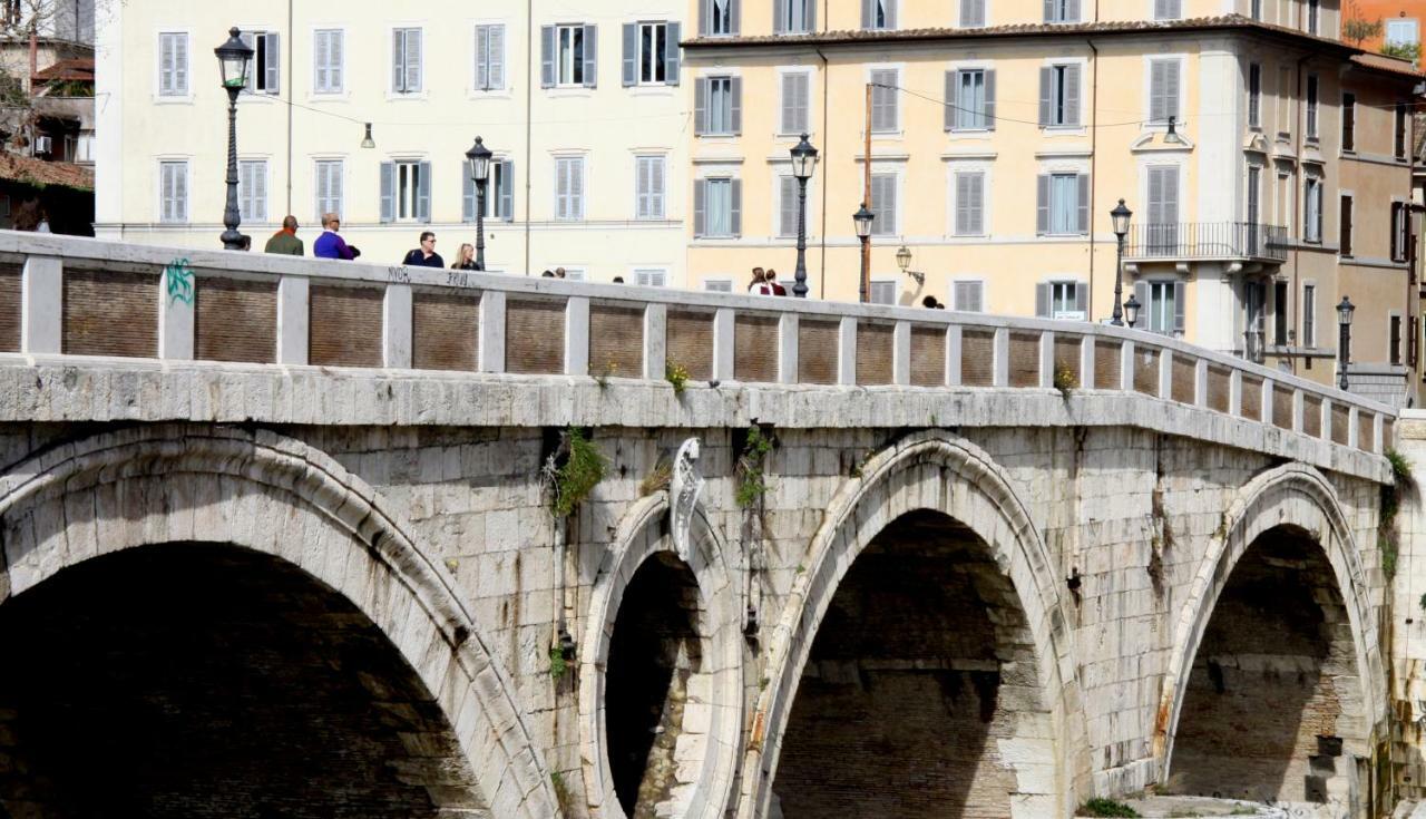 Domus31 - Luxury House In Trastevere روما المظهر الخارجي الصورة